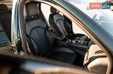 Седан Audi A4 2018 в Львове