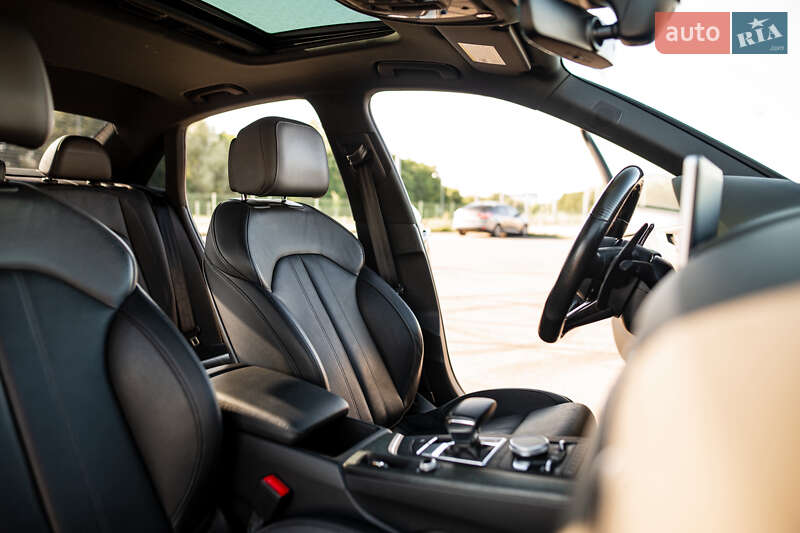 Седан Audi A4 2018 в Львове