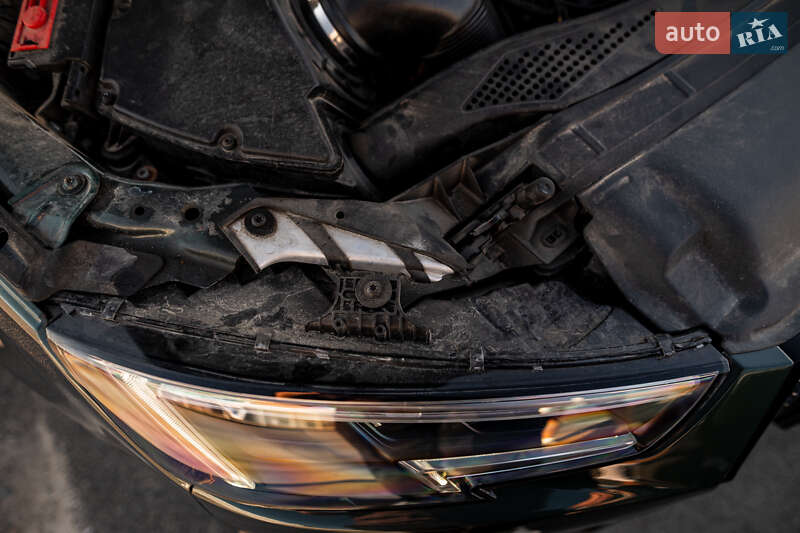 Седан Audi A4 2018 в Львове