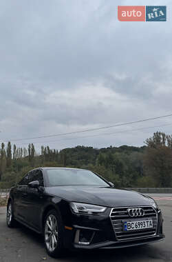 Седан Audi A4 2018 в Києві