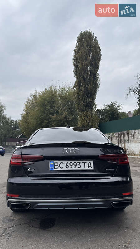 Седан Audi A4 2018 в Киеве