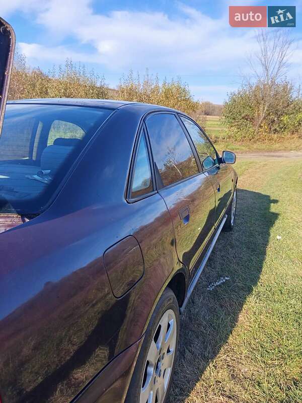 Седан Audi A4 1996 в Тлумаче фото 6 Седан Audi A4 1996 в Тлумаче