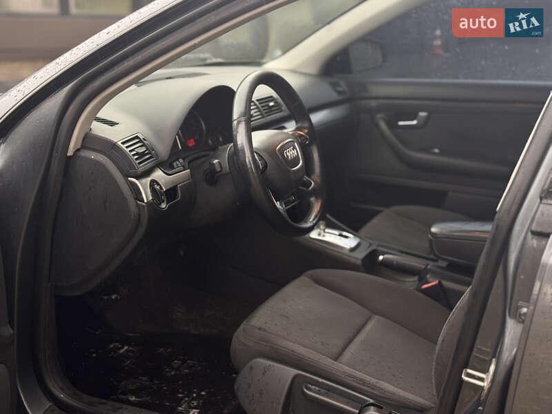 Седан Audi A4 2002 в Тернополі