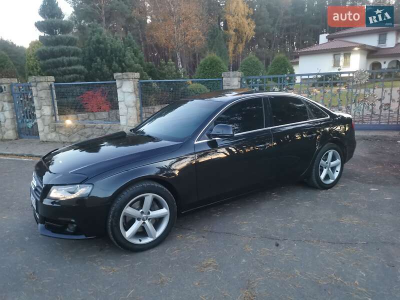 Седан Audi A4 2008 в Львові