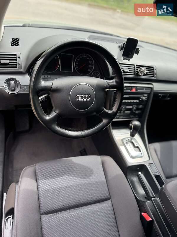 Седан Audi A4 2003 в Житомирі