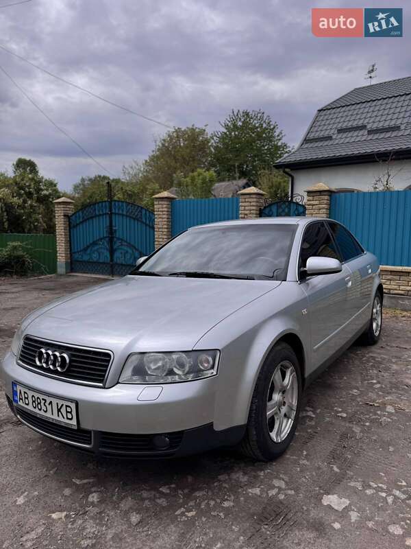Седан Audi A4 2003 в Житомирі
