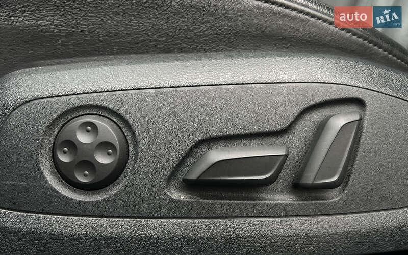 Седан Audi A4 2016 в Львові фото 26 Седан Audi A4 2016 в Львові