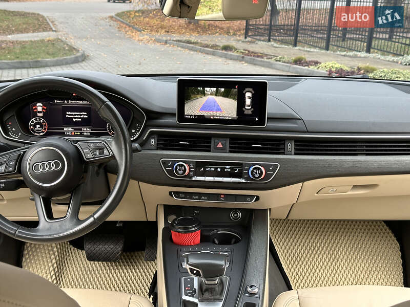Седан Audi A4 2018 в Києві