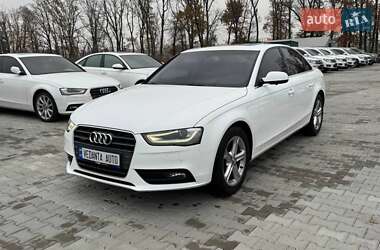 Седан Audi A4 2014 в Киеве