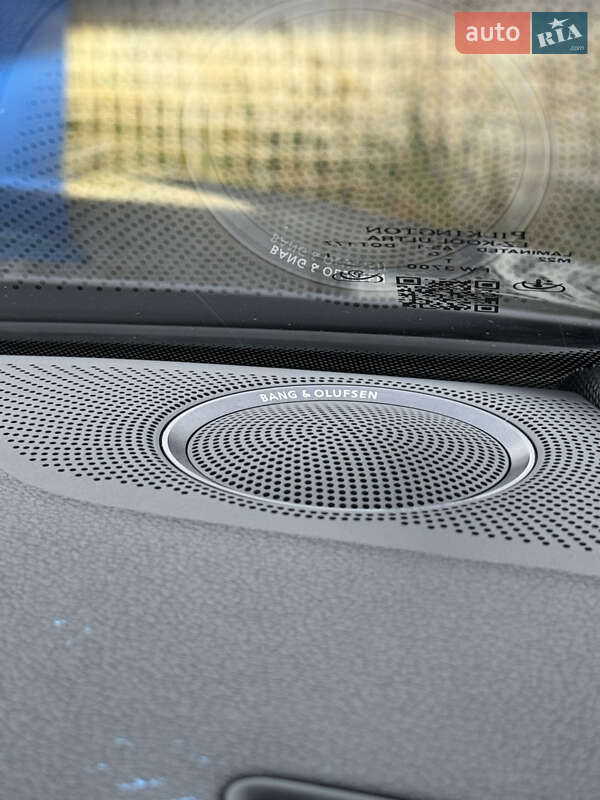 Седан Audi A4 2014 в Киеве