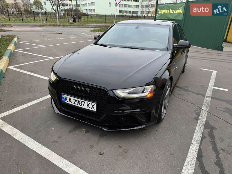 Седан Audi A4 2014 в Киеве