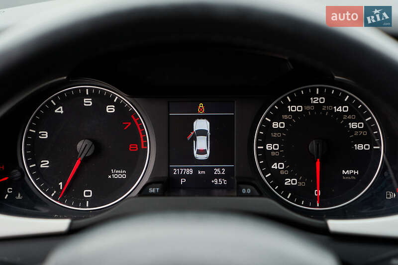 Седан Audi A4 2011 в Києві