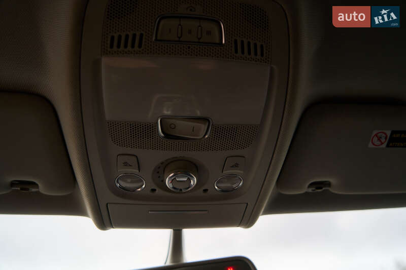 Седан Audi A4 2011 в Києві