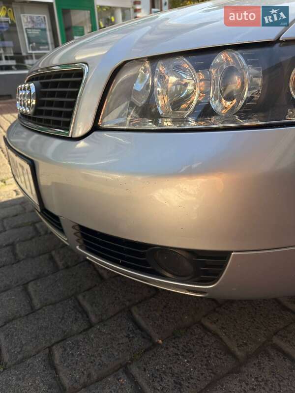 Седан Audi A4 2001 в Луцке
