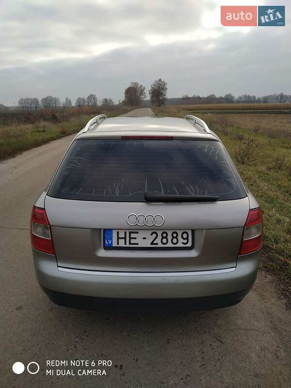 Універсал Audi A4 2002 в Ромнах