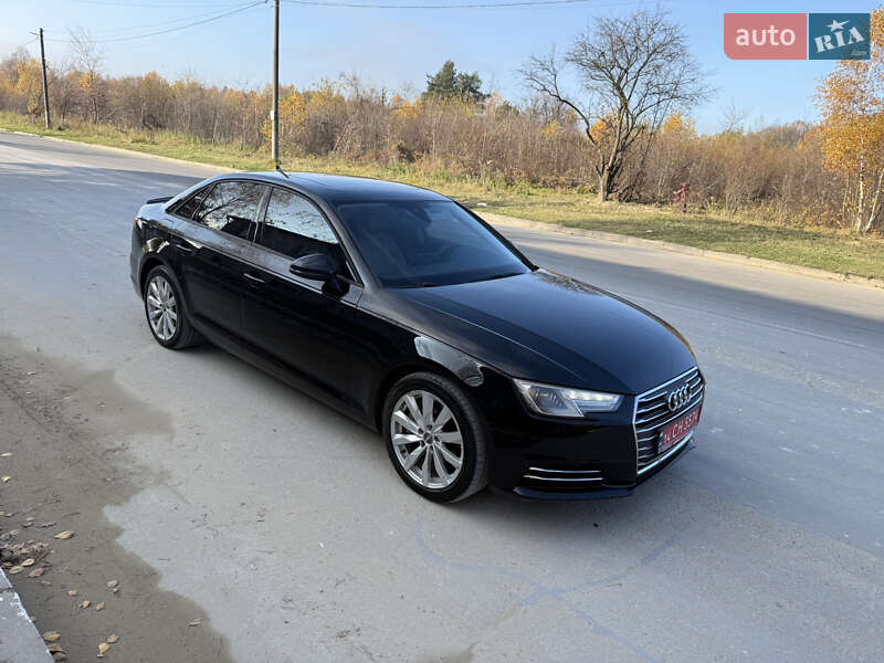 Audi A4 2015
