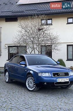 Седан Audi A4 2002 в Жовкве
