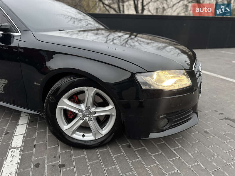 Універсал Audi A4 2011 в Києві