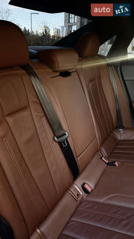 Седан Audi A4 2016 в Києві