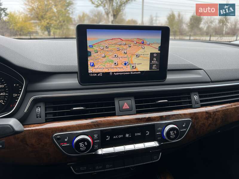 Седан Audi A4 2018 в Запоріжжі