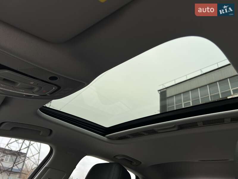 Седан Audi A4 2018 в Запоріжжі