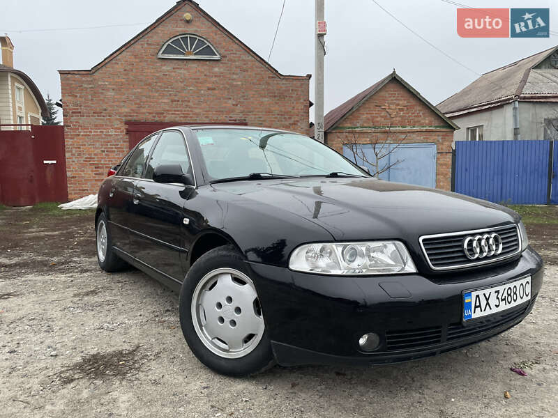 Седан Audi A4 2000 в Харькове фото Седан Audi A4 2000 в Харькове