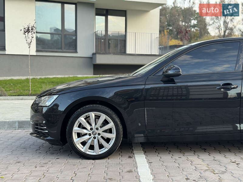 Седан Audi A4 2016 в Тернополе