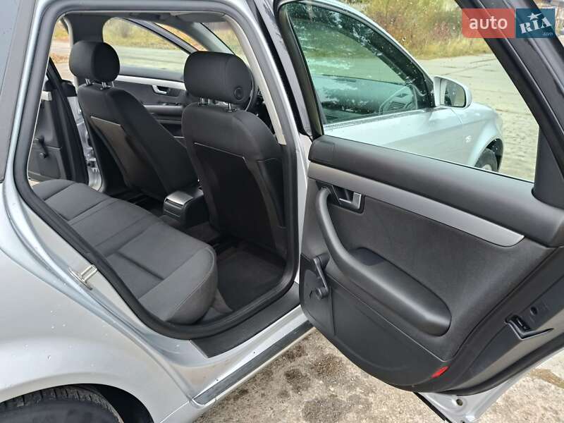 Універсал Audi A4 2004 в Надвірній
