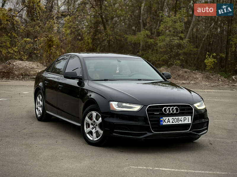 Седан Audi A4 2015 в Києві