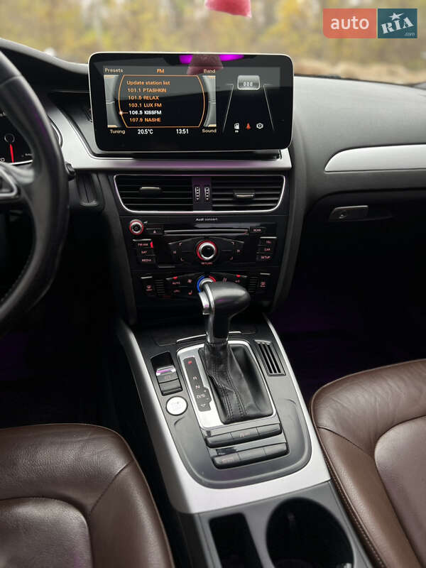 Седан Audi A4 2015 в Києві