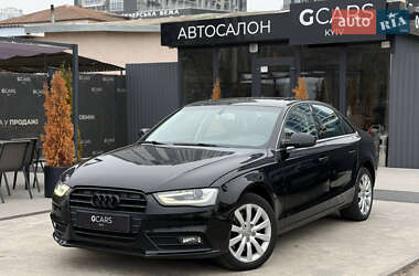 Седан Audi A4 2012 в Киеве