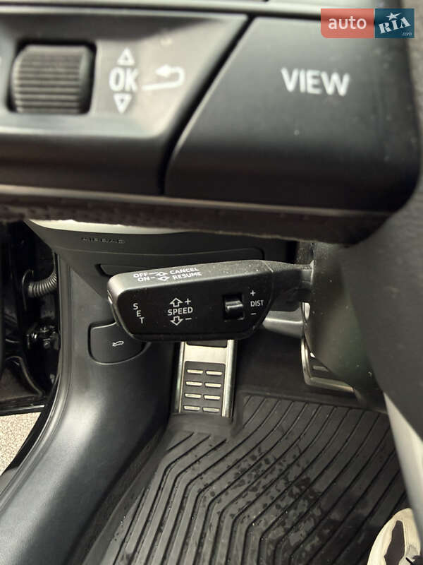 Седан Audi A4 2021 в Киеве