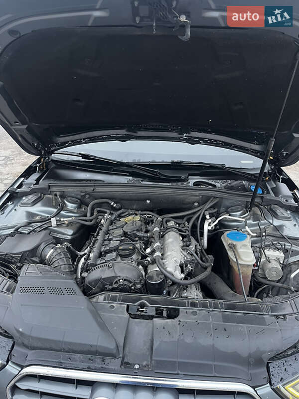 Седан Audi A4 2012 в Баришівка