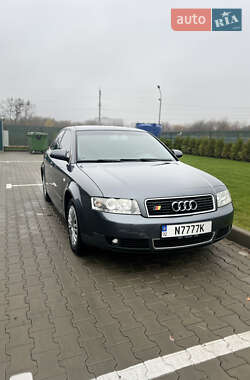 Седан Audi A4 2004 в Виннице