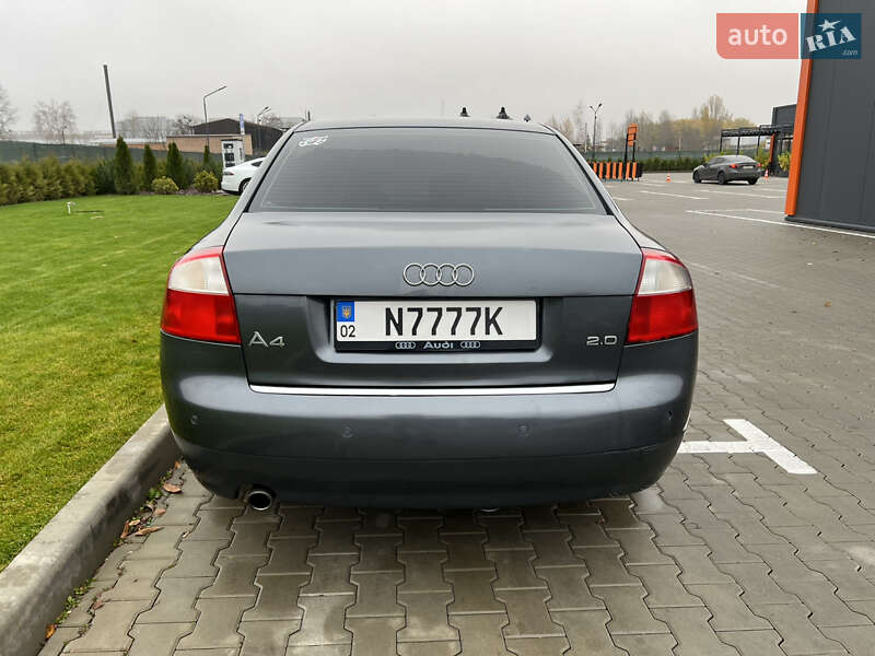 Седан Audi A4 2004 в Виннице