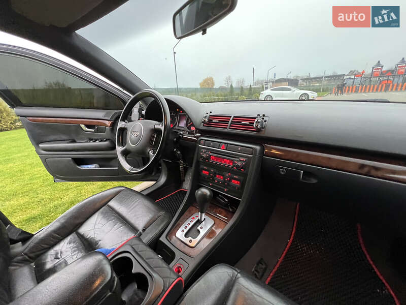 Седан Audi A4 2004 в Виннице