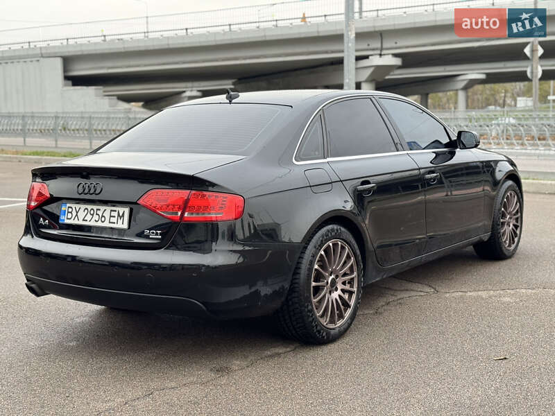 Седан Audi A4 2011 в Києві