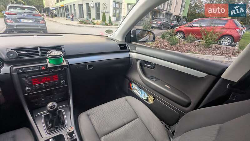 Седан Audi A4 2007 в Бару фото 16 Седан Audi A4 2007 в Бару