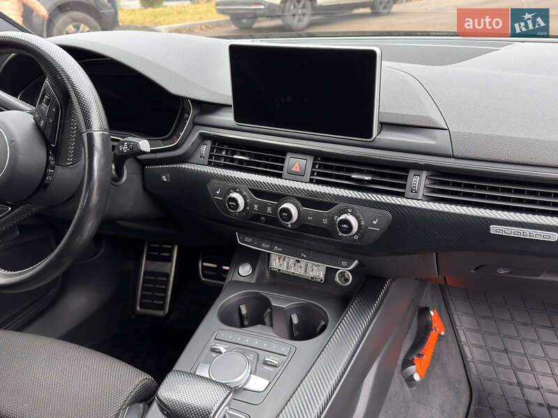 Седан Audi A4 2017 в Києві фото 29 Седан Audi A4 2017 в Києві
