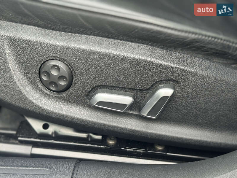 Седан Audi A4 2015 в Киеве фото 11 Седан Audi A4 2015 в Киеве