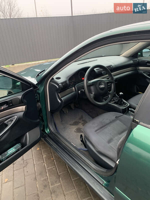 Седан Audi A4 1999 в Шишаки фото 10 Седан Audi A4 1999 в Шишаки
