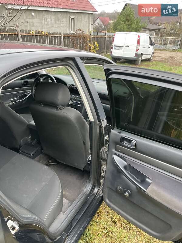 Седан Audi A4 1996 в Василькове