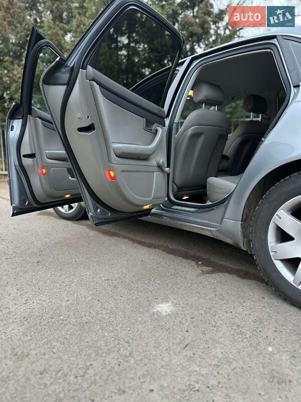 Седан Audi A4 2007 в Львові