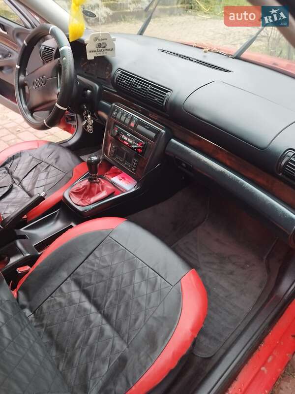 Седан Audi A4 1996 в Луцьку фото 3 Седан Audi A4 1996 в Луцьку