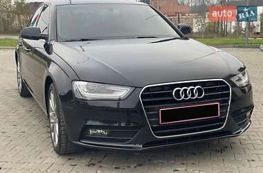 Седан Audi A4 2013 в Черновцах