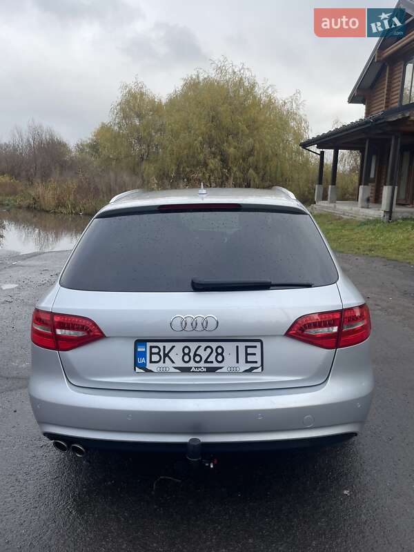 Універсал Audi A4 2013 в Дубні