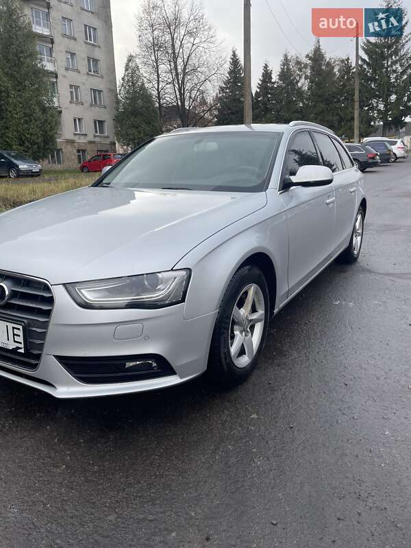 Універсал Audi A4 2013 в Дубні
