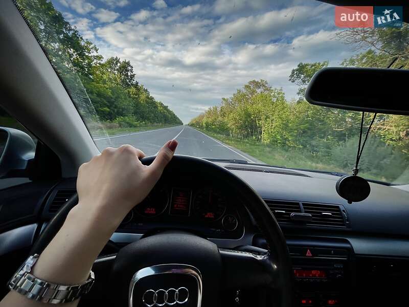 Універсал Audi A4 2005 в Ямполі