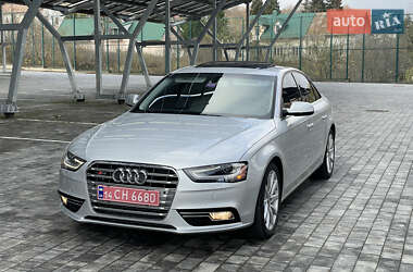 Седан Audi A4 2013 в Львове