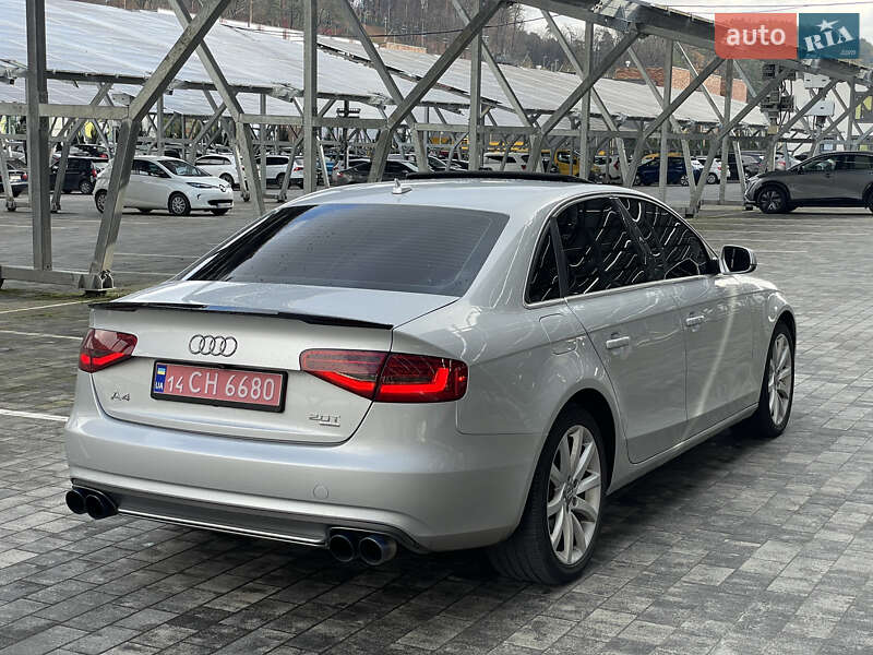Седан Audi A4 2013 в Львове